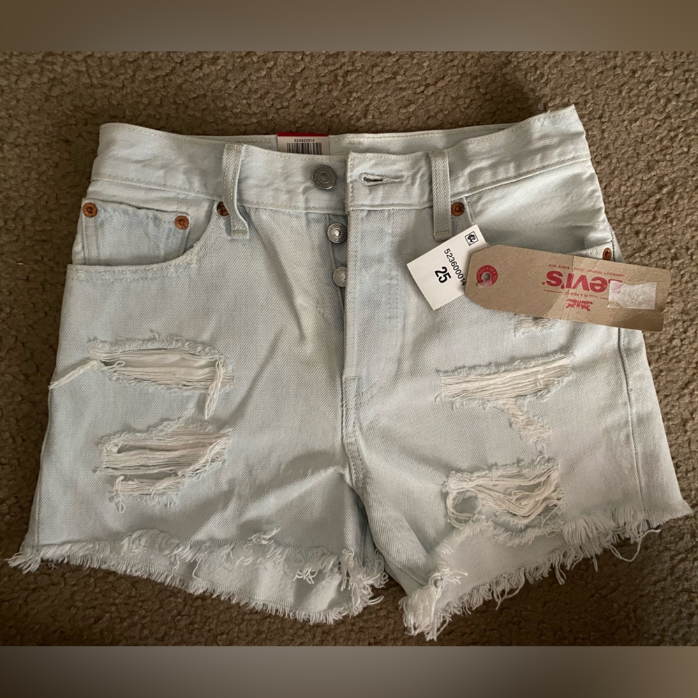 Levi’s brand new never worn